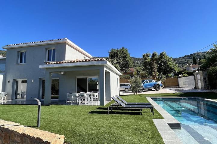 Villa pour 6 personnes, avec jardin et piscine à Peymeinade