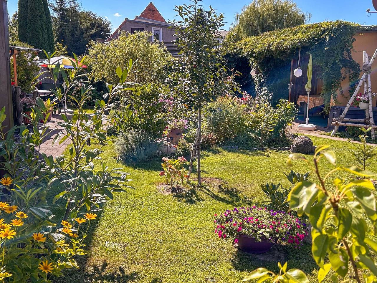 Ganze Ferienwohnung, Zur gemütlichen Weinlaube - Bungalow in Ribnitz, Ribnitz-Damgarten