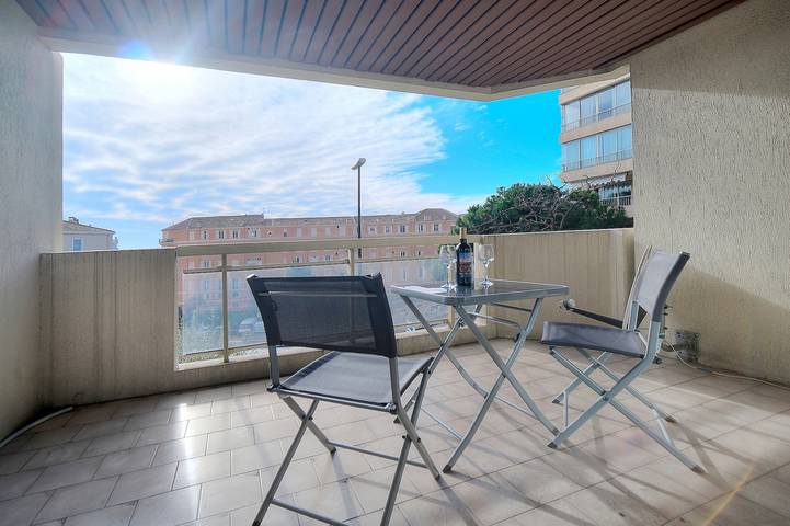 Ferienwohnung für 4 Personen, mit Terrasse, mit Haustier in Cannes