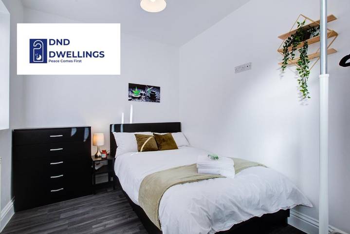 Apartment for 11 people, with Garden in Colchester