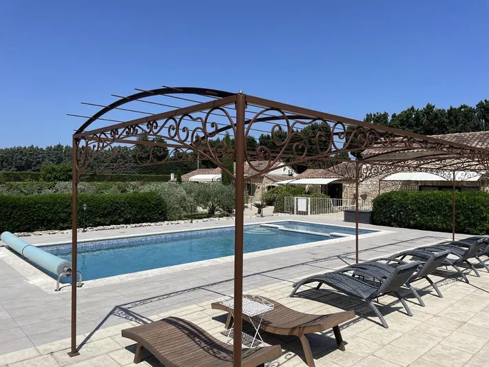 Alojamiento y desayuno para 2 personas, con piscina además de vistas y terraza, Se admiten mascotas - 1