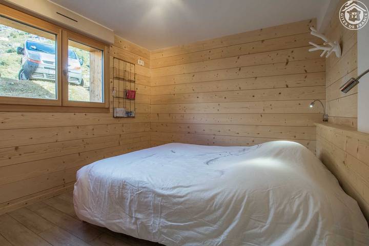Gîte pour 3 personnes, avec sauna et jacuzzi à Lanslevillard - 3