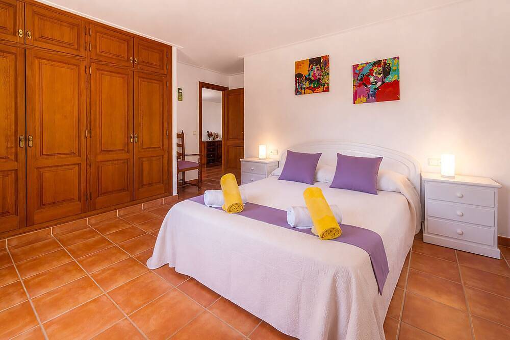 Lorenzo Finca für 9 mit pool nur 4,5 km zum Meer in Alcúdia, Mallorcas Küste