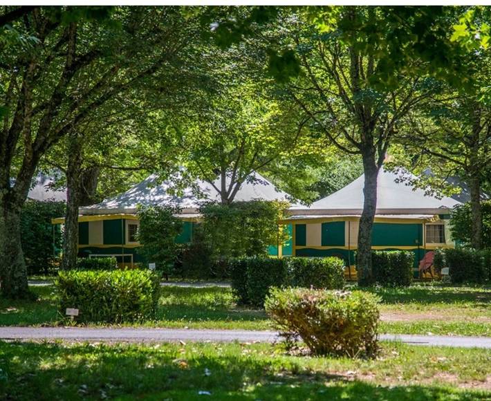 Camping pour 5 personnes, avec bassin pour enfant dans Lozère - 3