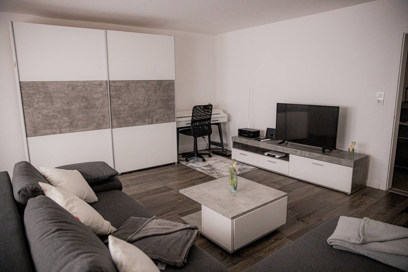 Ganze Ferienwohnung, Ferienwohnung zur Kirschblüte in Schönberg (Bayern), Vorderer Bayerischer Wald
