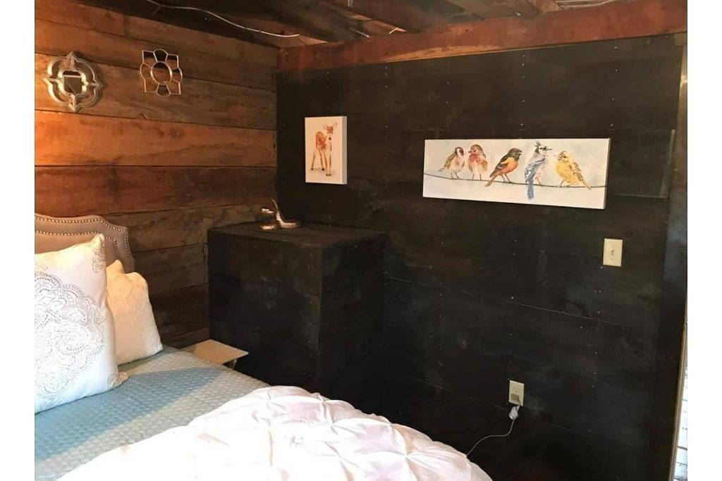 The General's Hideaway near Gettysburg Battlefields, Wineries, Skiing & Hiking less than a mile from the Cashtown Inn in Adams County (PA)