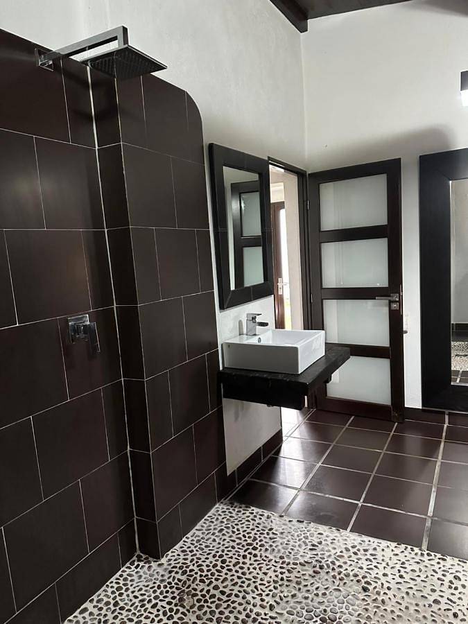 Maison d’hôte pour 2 personnes, avec terrasse ainsi que jardin et vue à Saintes-Maries-de-la-Mer - 2