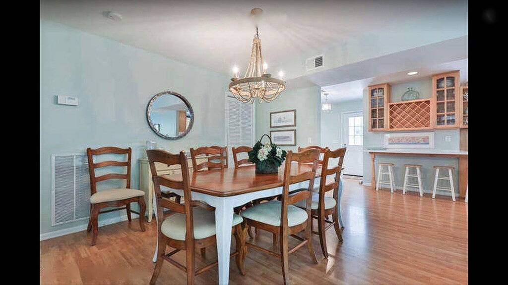 Gehobenes Strandhaus in Bay Head, Ocean County