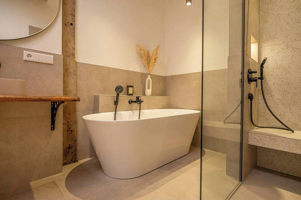 Urlaub im Loft in der Reetdachscheune mit Sauna in Hemmelsdorfer See, Ratekau