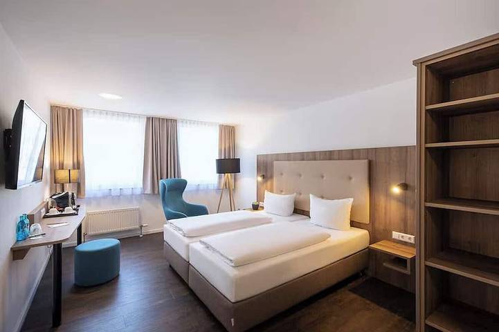 Hotel für 2 Personen - 1