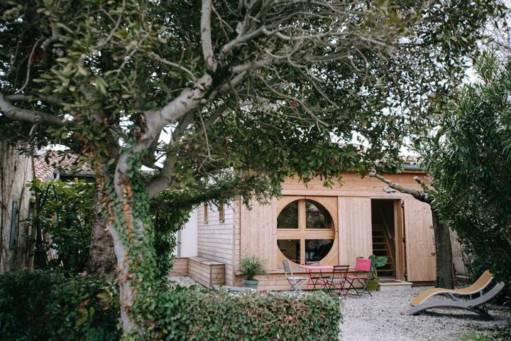 Feriehus for 2 personer, med terrasse i Vaucluse