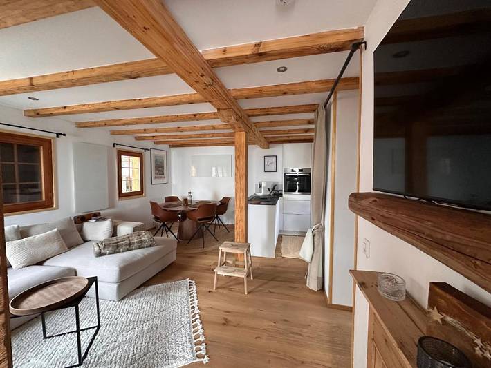 Gîte pour 4 personnes, avec terrasse et vue à Arbaz