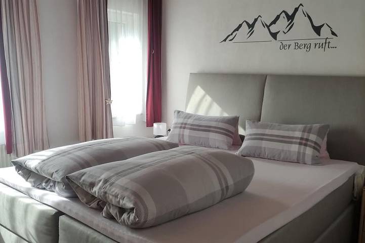 Ganze Wohnung, Knappitsch Erwin - Langschläfer in Tannheim (Tirol), Allgäuer Alpen (Österreich)