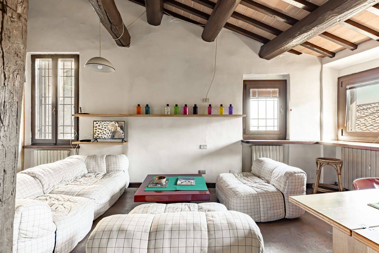 Apartamento entero, Historic Perugia Apartment with Rooftop Views in Perugia, Provincia de Perugia