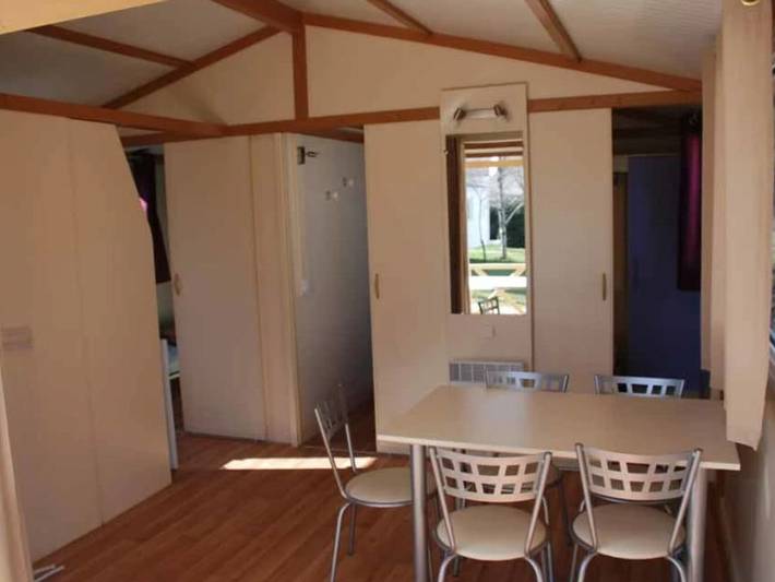 Mobil home pour 2 personnes, avec terrasse et piscine, animaux acceptés à Rocamadour - 3