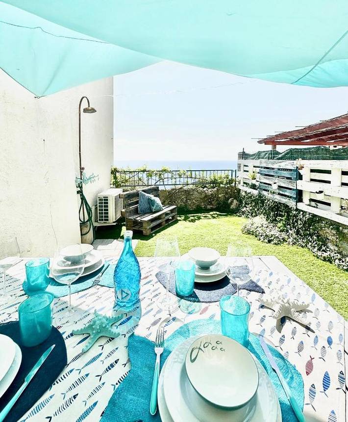 Ferienwohnung für 4 Personen, mit Terrasse und Ausblick - 1