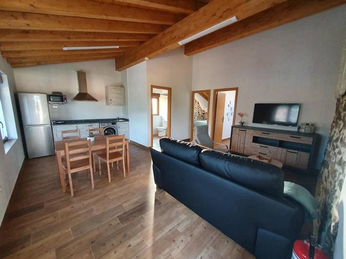 Apartamento de vacaciones para 5 personas, con vistas y jardín - 1