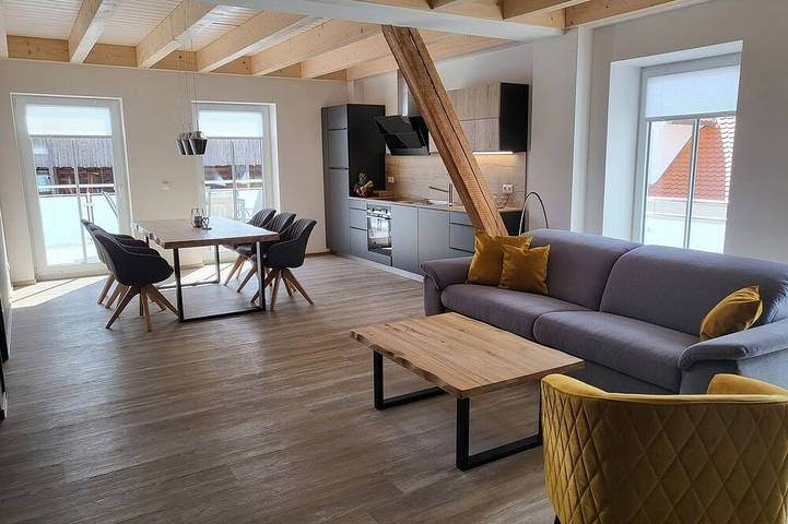 Ferienwohnung für 5 Personen, mit Garten und Balkon sowie Sauna - 1