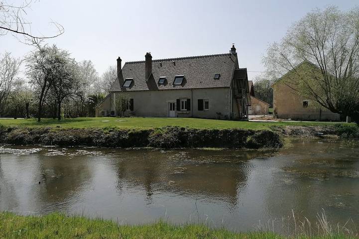 Gîte pour 10 personnes à Saint-Firmin-sur-Loire