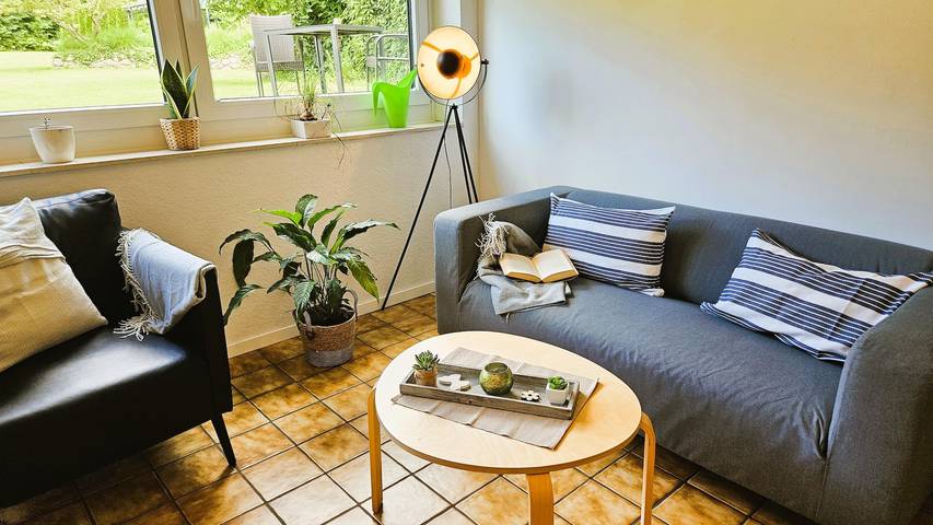 Appartamento intero, Apartment, shower, toilet in Seevetal, Circondario di Harburg