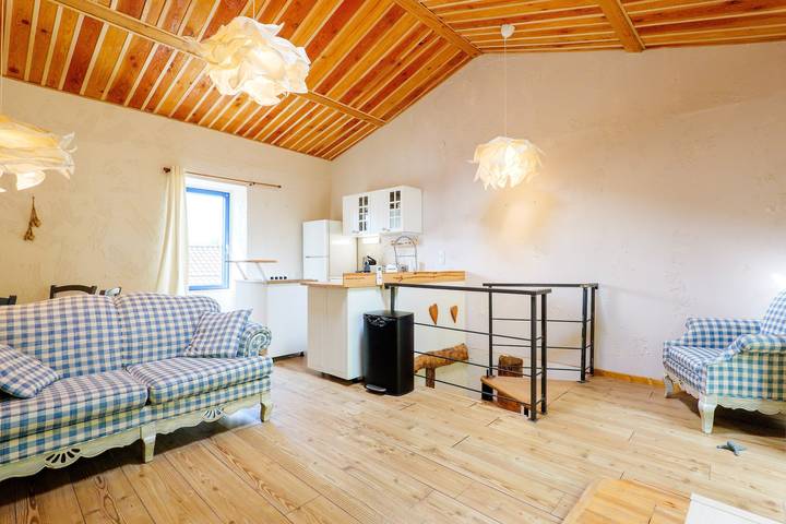 Charming House in Saint-Privat with Private Garden, Wi-Fi, and Air Conditioning in Saint-Privat (Ardèche), Parc naturel régional des Monts d'Ardèche