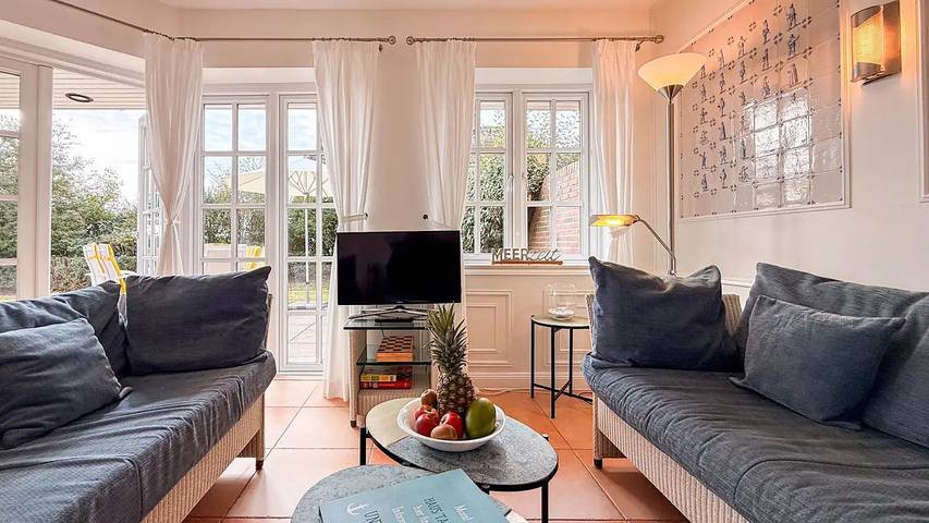 Ferienhaus für 7 Personen, mit Garten und Pool sowie Sauna und Terrasse auf Amrum