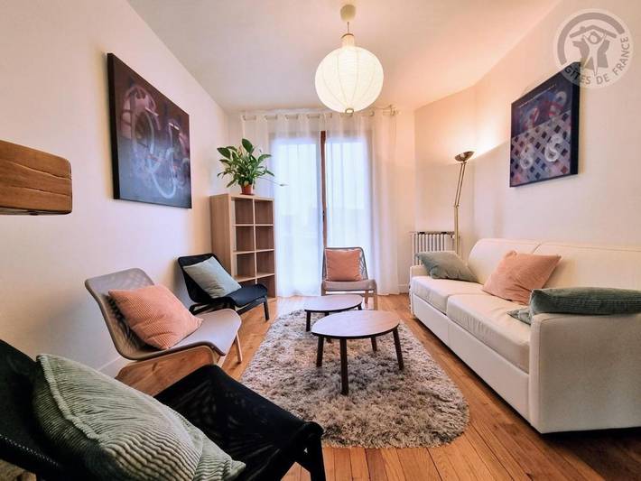 Location de vacances pour 7 personnes, avec jardin à Carrières-sur-Seine - 2