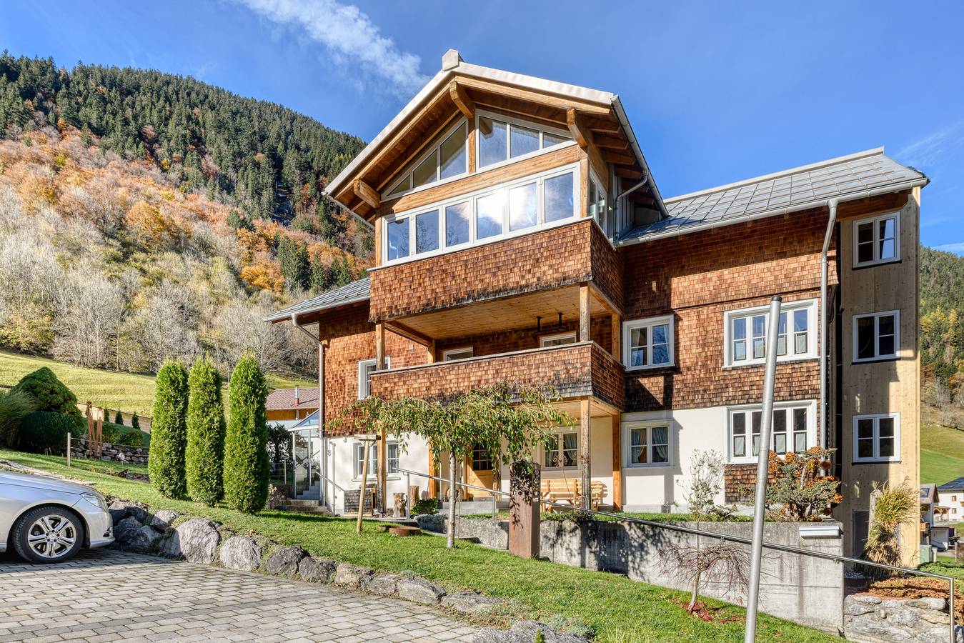 Apartamento inteiro, Ferienwohnung Rüti - 2-Zimmer mit Sw-Balkon in Rätikon mountain range, Brand