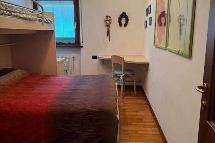 Ganze Wohnung, Cozy mountain apartment near Cortina, up to 5 guests in Pieve di Cadore, Östliche Dolomiten