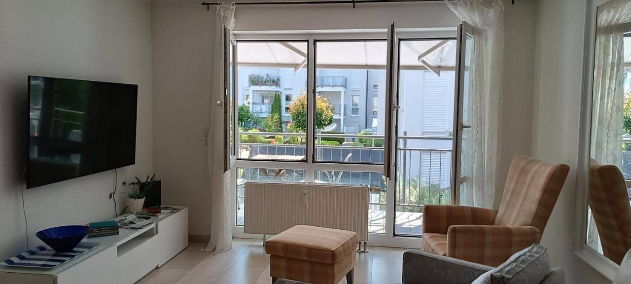 Appartement entier, One-Bedroom Apartment in Ludwigsbourg, Arrondissement de Ludwigsbourg