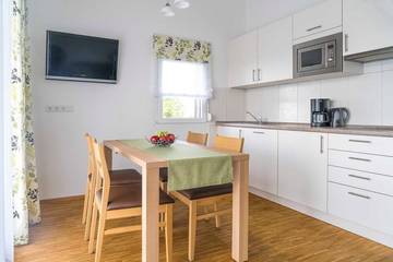 Ferienwohnung für 4 Personen, mit Balkon in Schwaigern