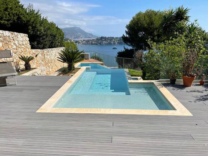 Villa für 8 Personen, mit Garten und Kinderpool sowie Pool und Ausblick in Nizza - 4