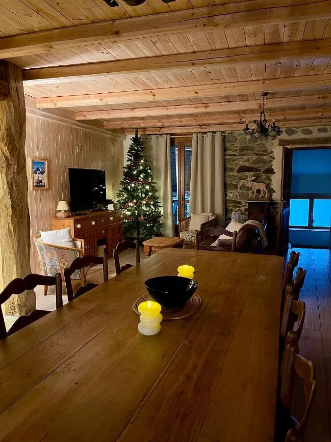Apartamento de vacaciones para 8 personas, con vistas y jardín, Se admiten mascotas - 1