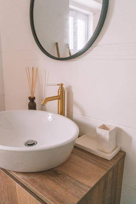 Casa rural para 10 personas, con jacuzzi además de jardín y terraza en Costa da Caparica - 2