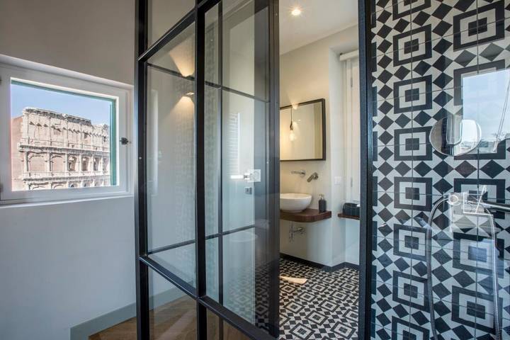 Loft per 6 persone, con panorama e terrazza, con animali domestici in Colosseo