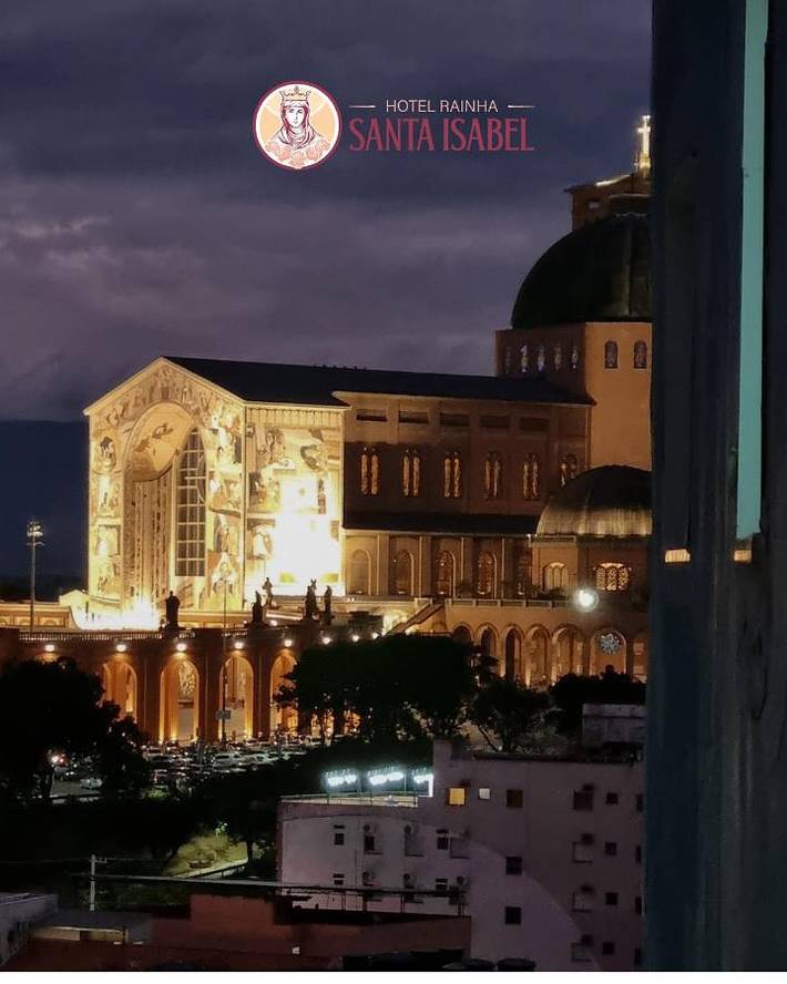 Pousadas para 3 pessoas, com terraço em Aparecida