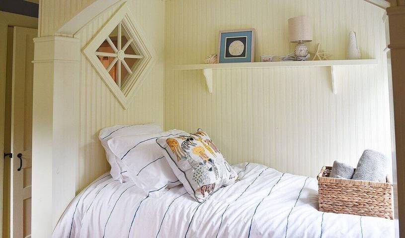 Vacation home for 9 people, with hot tub and yard in Vermont