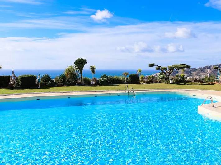 Vakantieappartement voor 4 personen, met zwembad en terras in Nerja