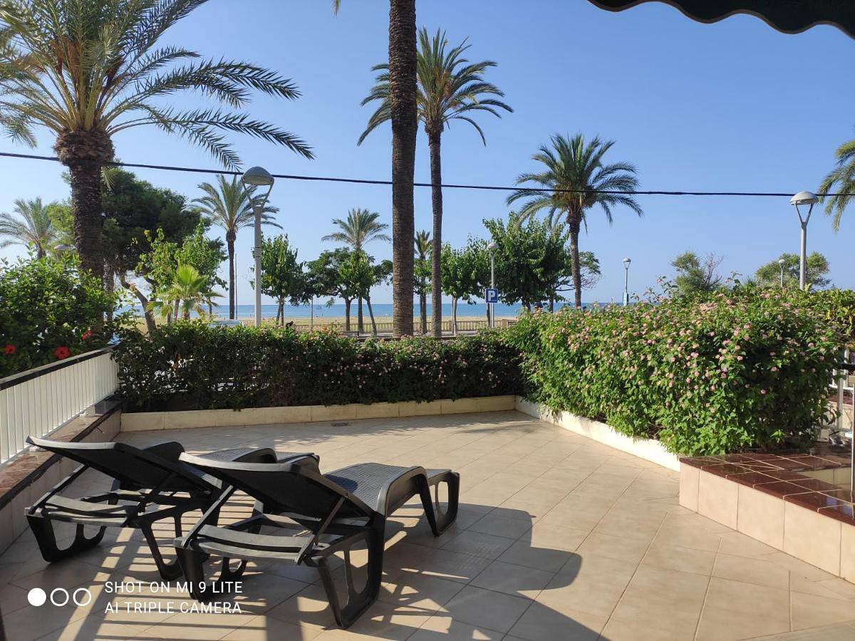 Apartamento inteiro, Three-Bedroom Apartment in Platja de Ribes Roges (Vilanova i la Geltrú), Vilanova i la Geltrú