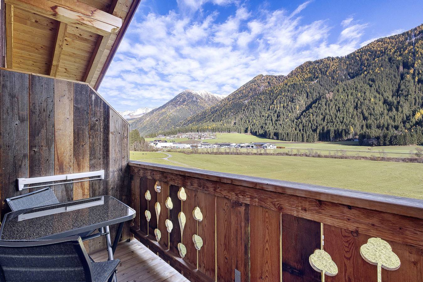 Ganze Wohnung, Ferienwohnung 'Erle' mit Bergblick, Gemeinschaftsterrasse und Wi-Fi in Preindl, Gsies