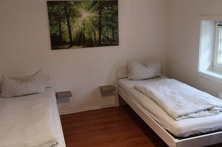 Ganze Wohnung, Ferienwohnung/Monteurwohnung im Herzen von Ahnatal in Ahnatal, Landkreis Kassel