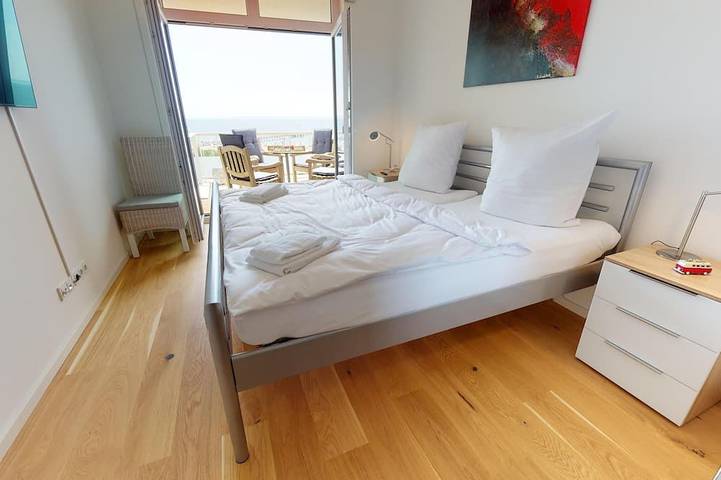 Appartement entier, Luxurious new-build vacation apartment for 2-4 guests with direct sea view and wallbox in Pelzerhaken Strand, Südstrand Pelzerhaken