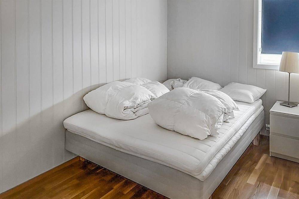 Nice home in Rysstad with Wifi in Valle