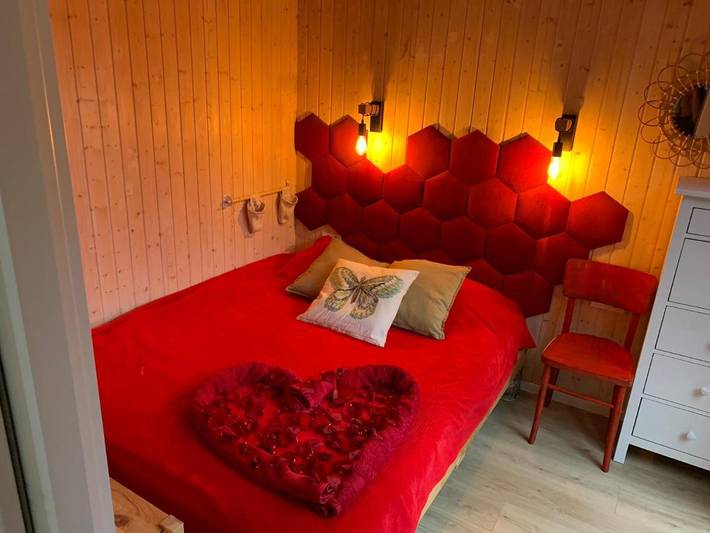 Camping für 4 Personen, mit Terrasse und Garten sowie Pool und Sauna in Pommern - 2