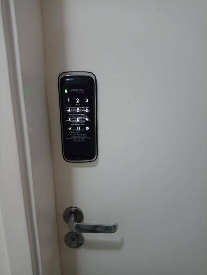 Casas e apartamentos de temporada para 4 pessoas, com balcão e piscina e ainda vista em São Bernardo do Campo