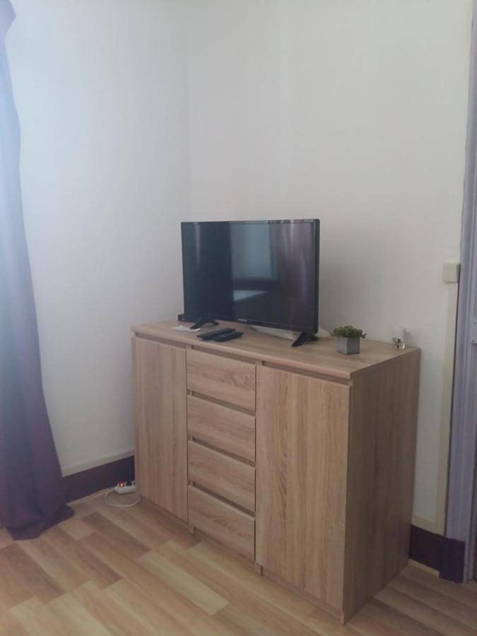 Deluxe Double Room with Extra Bed in Mazamet, Région de Castres