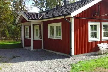 Ferienhaus für 6 Personen, mit Terrasse und Garten in Tranemo