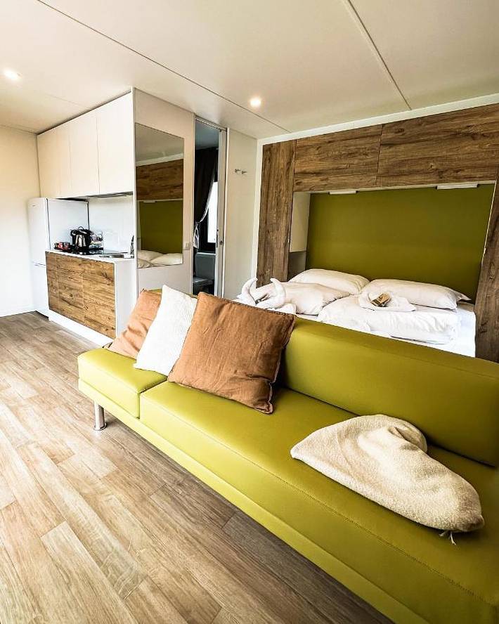 Location de vacances pour 4 personnes, avec vue et terrasse ainsi que jardin et vue sur le lac à Molina di Ledro - 2