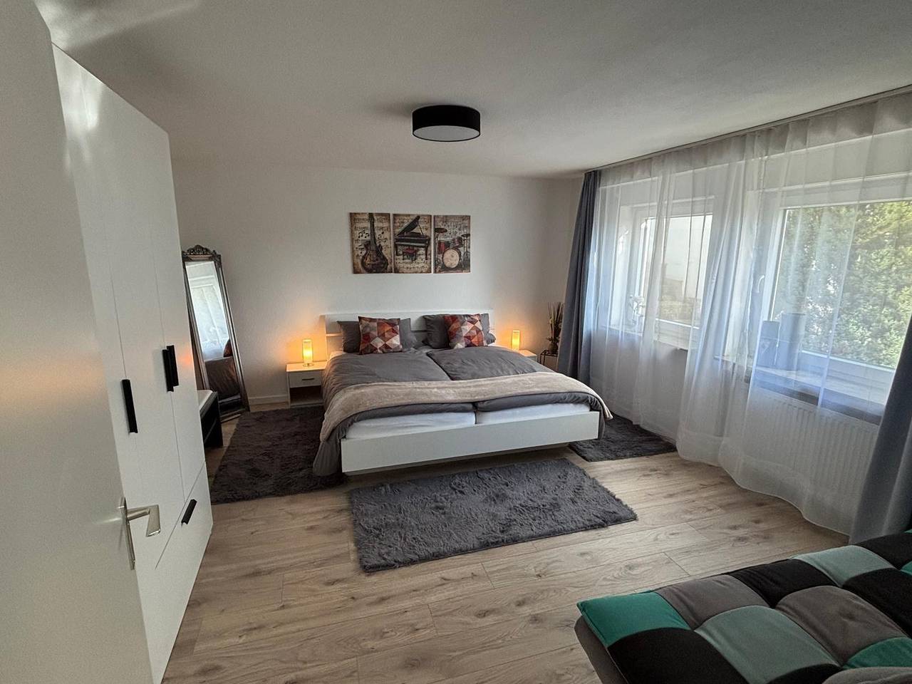Ganze Ferienwohnung, Apartment Simone - Apartment 45qm, 1 Schlafzimmer, max. 3 Erwachsene und ein Kleinkind in Hüttlingen, Schwäbische Ostalb