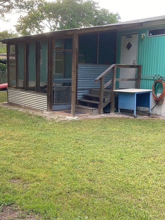 Camping for 9 Guests in Citrus County